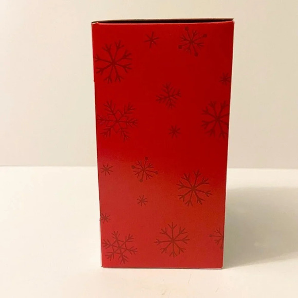 Hallmark Christmas Ornament Captain  America Marvel New - Picture 2 of 6